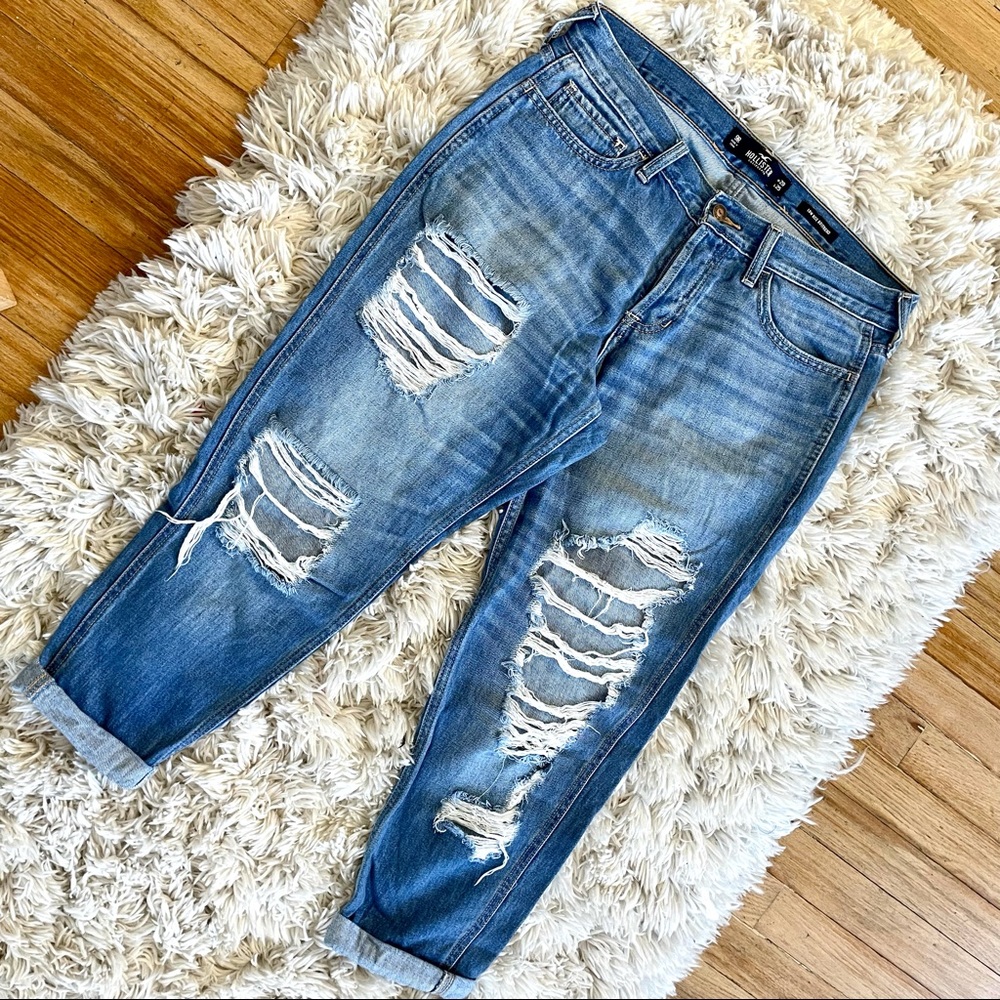 Hollister Low Rise Boyfriend Crop Jeans 9R